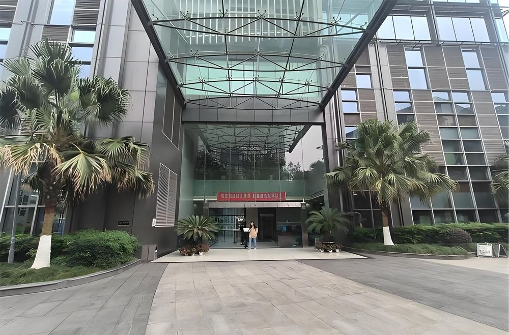 汇日央扩国际广场入口图